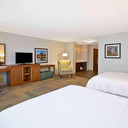 Hampton Inn By Hilton West Bloomfield Novi Фармингтон-Хиллз Экстерьер фото