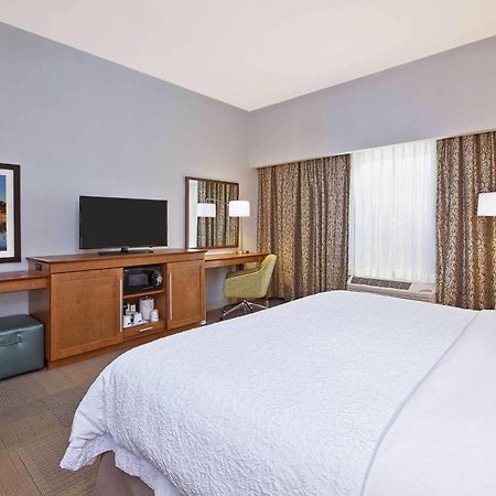 Hampton Inn By Hilton West Bloomfield Novi Фармингтон-Хиллз Экстерьер фото