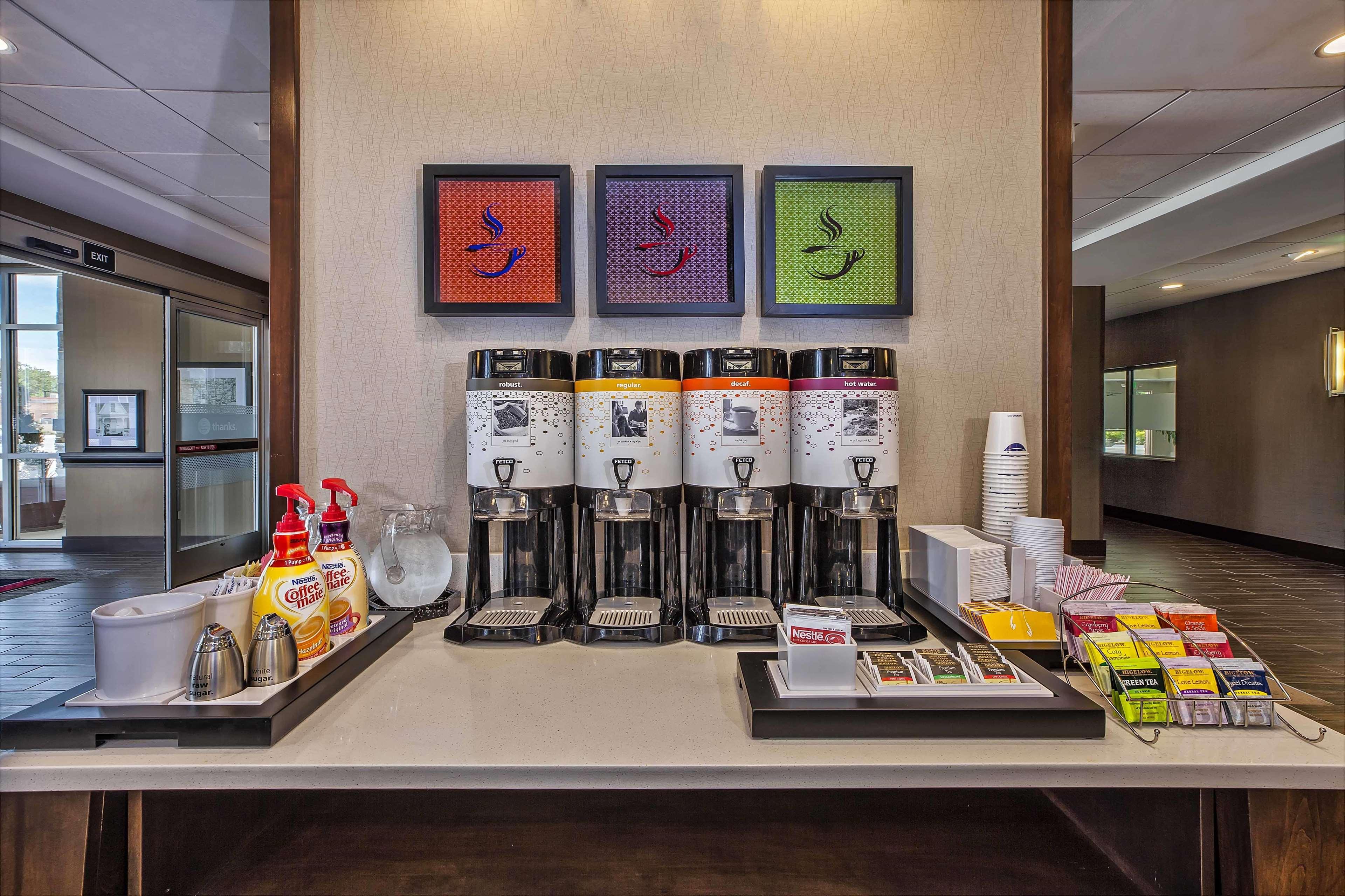 Hampton Inn By Hilton West Bloomfield Novi Фармингтон-Хиллз Экстерьер фото