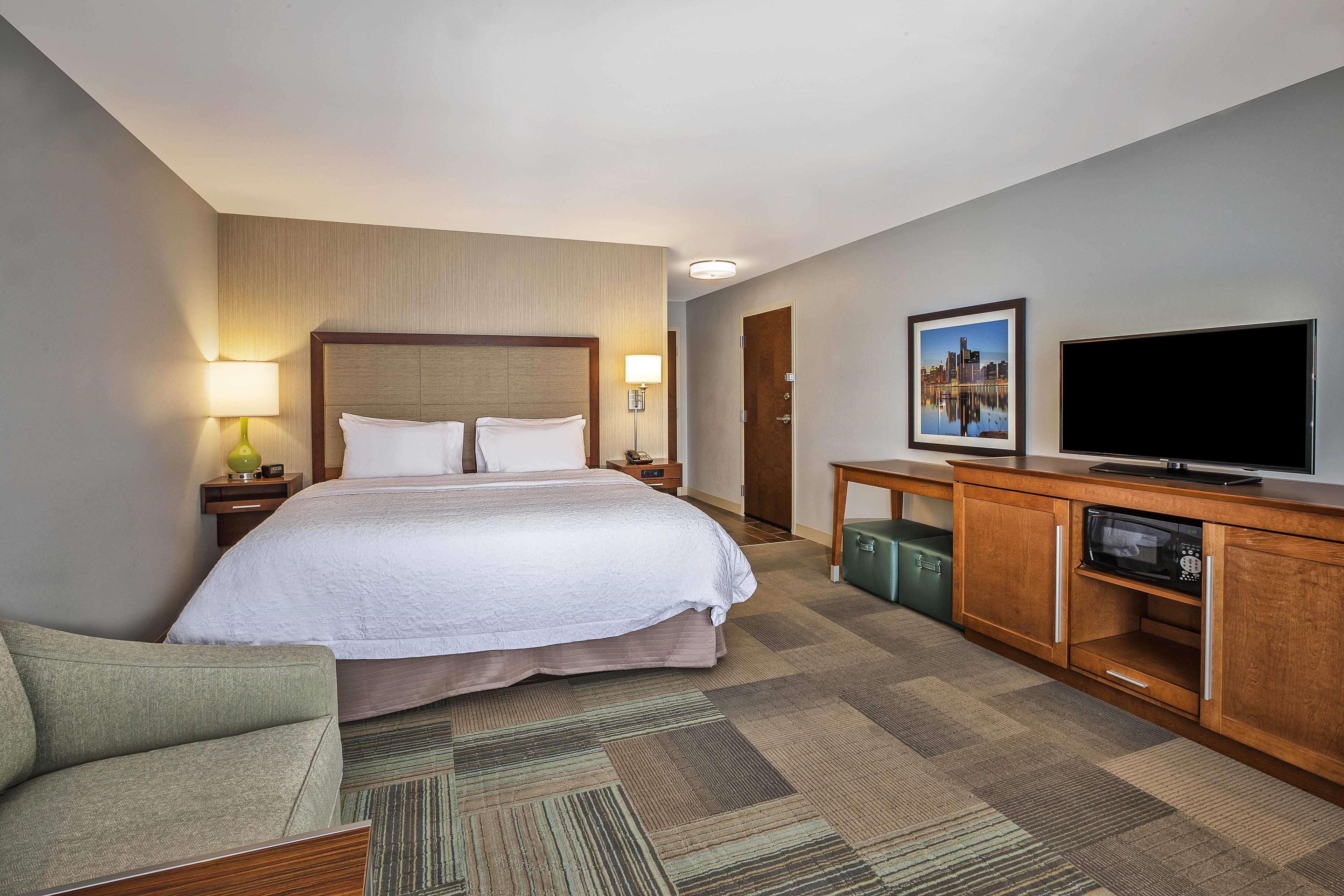 Hampton Inn By Hilton West Bloomfield Novi Фармингтон-Хиллз Экстерьер фото