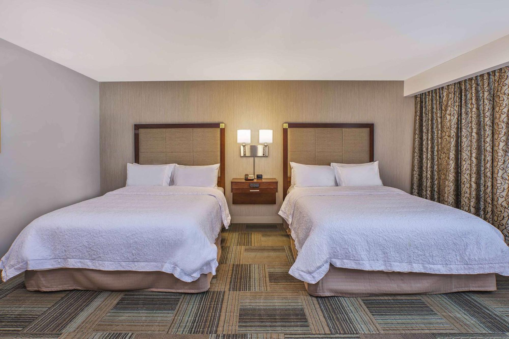 Hampton Inn By Hilton West Bloomfield Novi Фармингтон-Хиллз Экстерьер фото